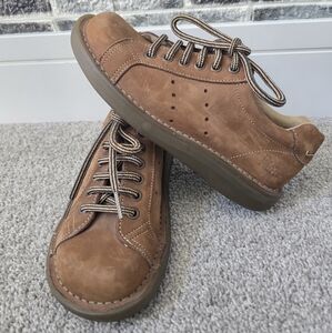 Brown Leather Men's Shoes Size 4